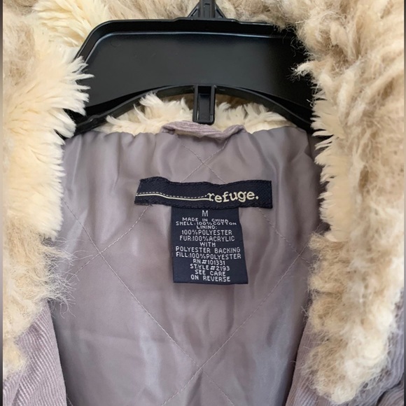 Faux Fur Jacket with split hood - Picture 6 of 6